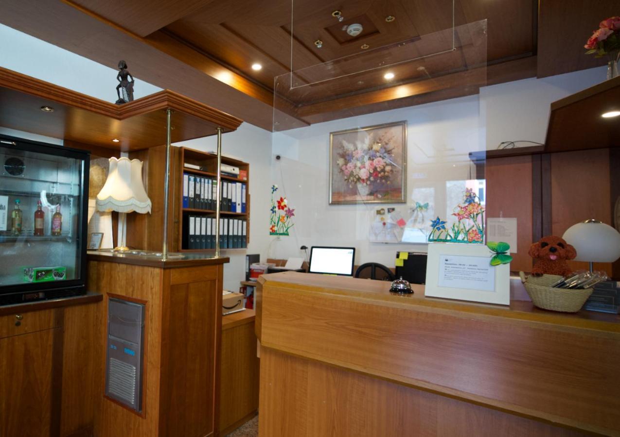 Hotel Merian Cologne Luaran gambar